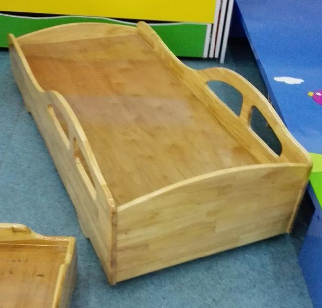 Έπιπλα τάξεων παιδιών, παιδικός σταθμός εδρών παιδικών σταθμών για το στερεό ξύλινο κρεβάτι με το cOem/ODM
